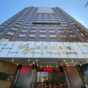 Grand Dragon **** Macau
